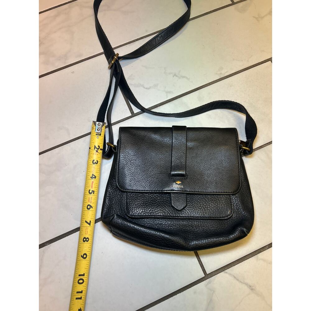 Fossil Kinley Small Black Leather Crossbody - Picture 3 of 6